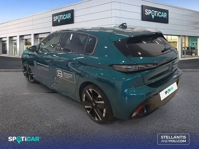 Peugeot 308 view 5
