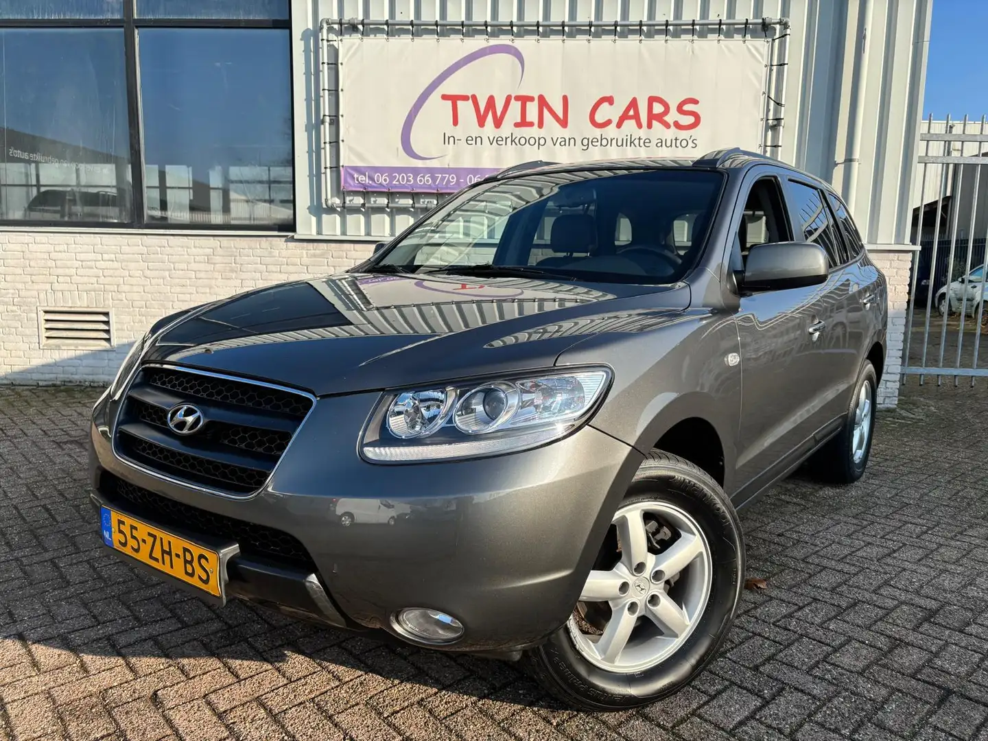 Hyundai SANTA FE 2.2 CRDi Business Edition Leer Aut Grau - 2