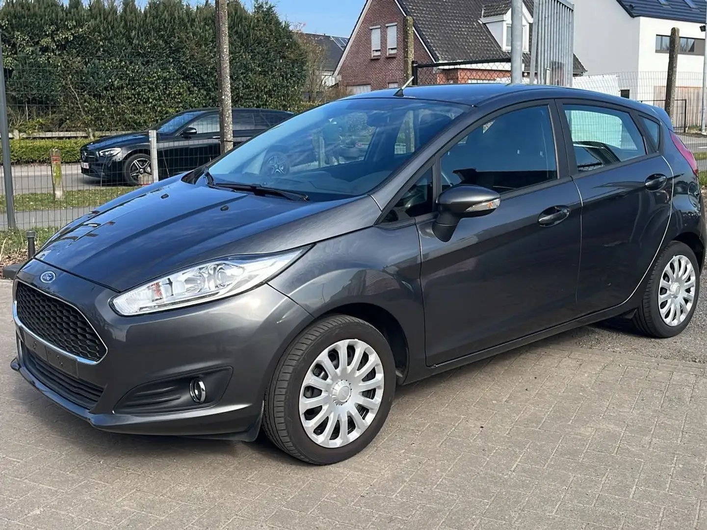 Ford Fiesta 1.0 EcoBoost Titanium S/S Gris - 1