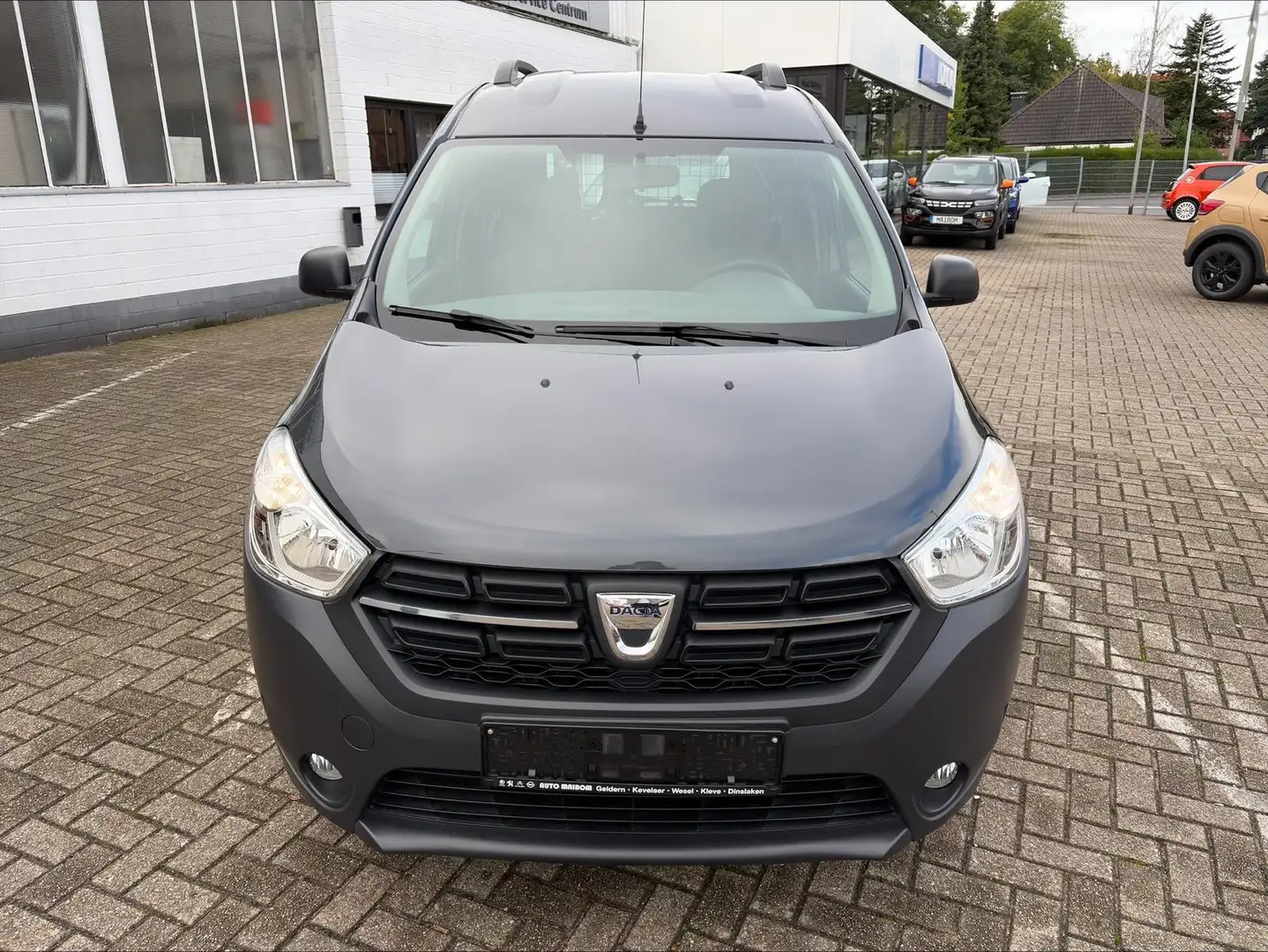 Dacia Dokker Ambiance Metallic ALLWETTER KLIMAANLAGE Gris - 2