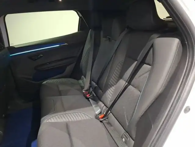 Renault A310 view 5