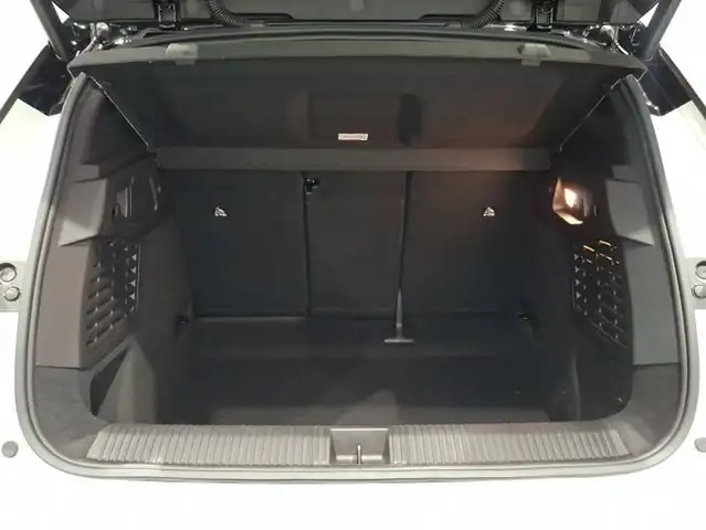 Renault A310 view 14