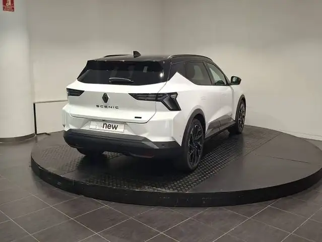 Renault A310 view 15