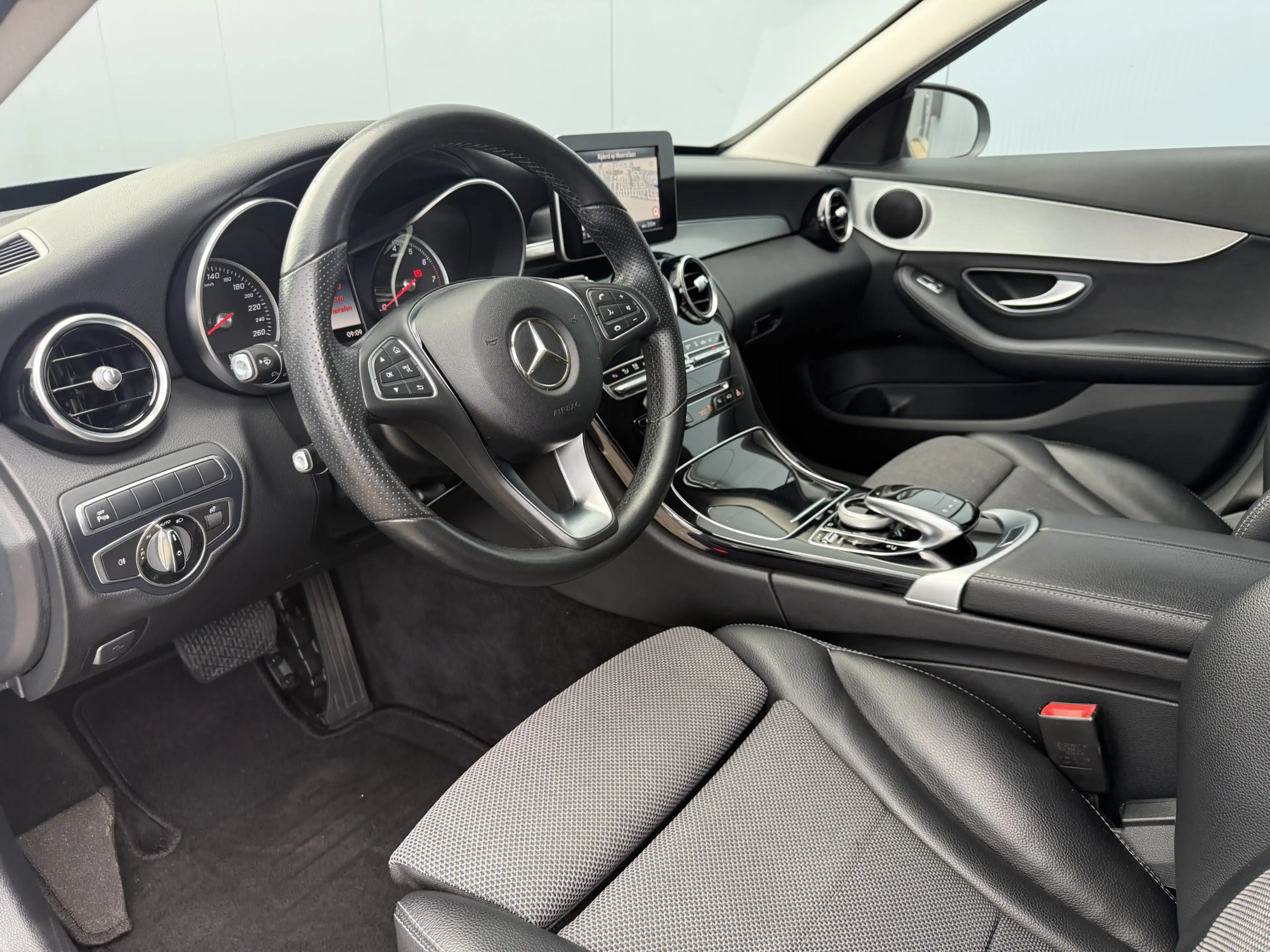 Mercedes-Benz C 350 Estate e Lease Edition Trekhaak/Camera/LED. — photo 8