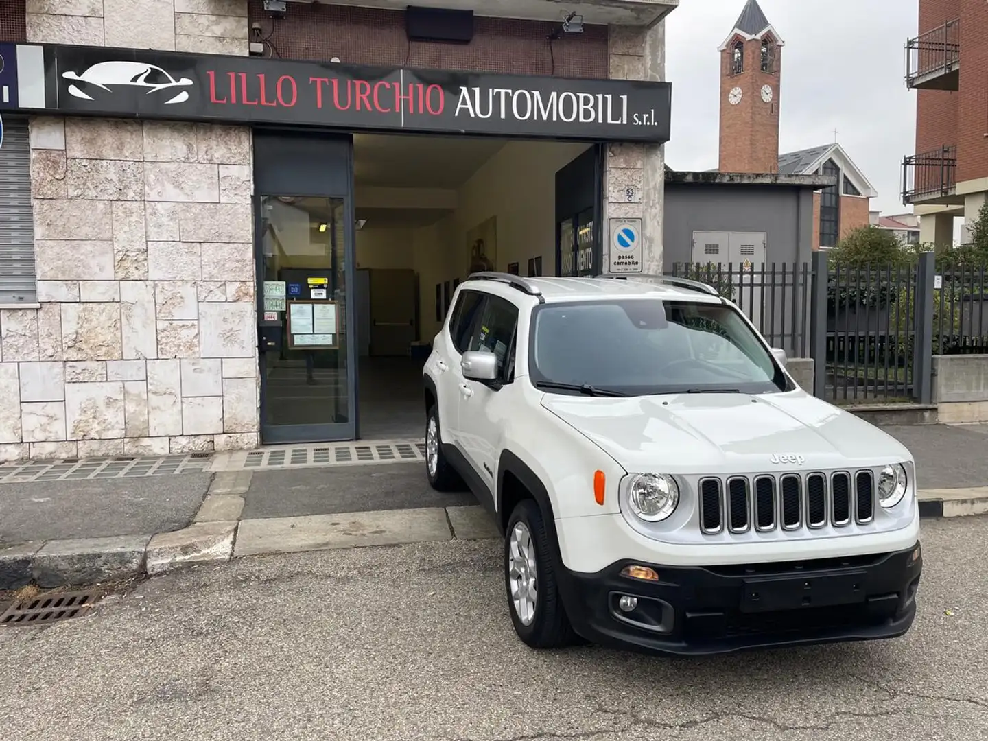 Jeep Renegade 2.0 Mjt 140CV 4WD Active Drive Low Limited Bianco - 2
