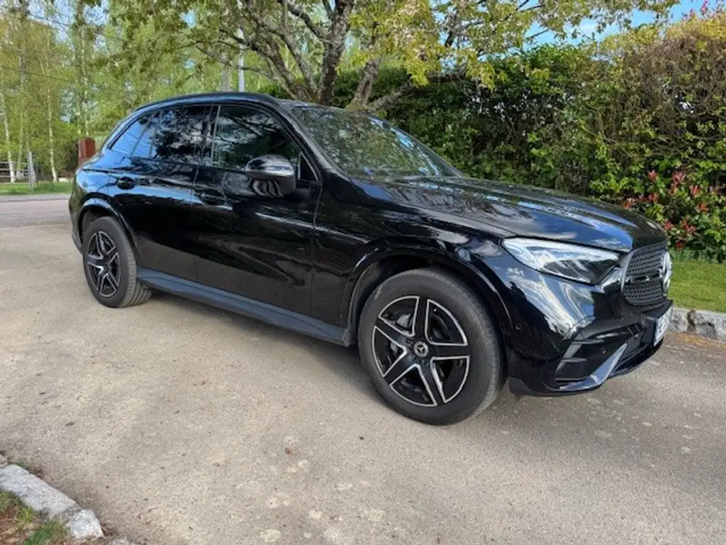 Mercedes-Benz GLC 300 2024 из Европы — купить под ключ