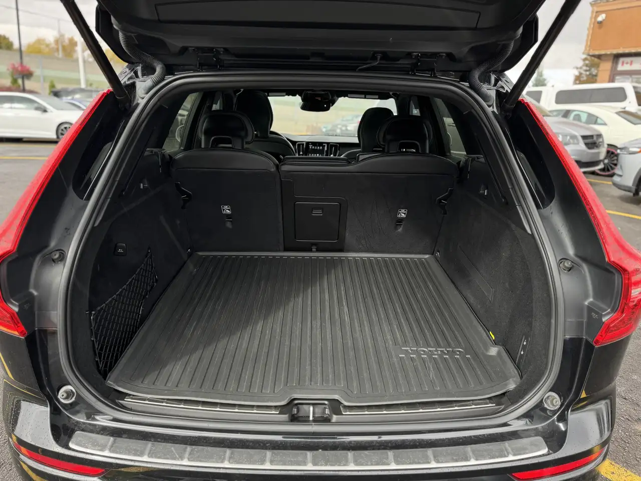 Volvo XC60 снимка Volvo XC60