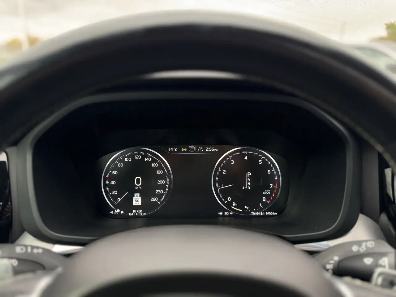 Volvo XC60 снимка Volvo XC60