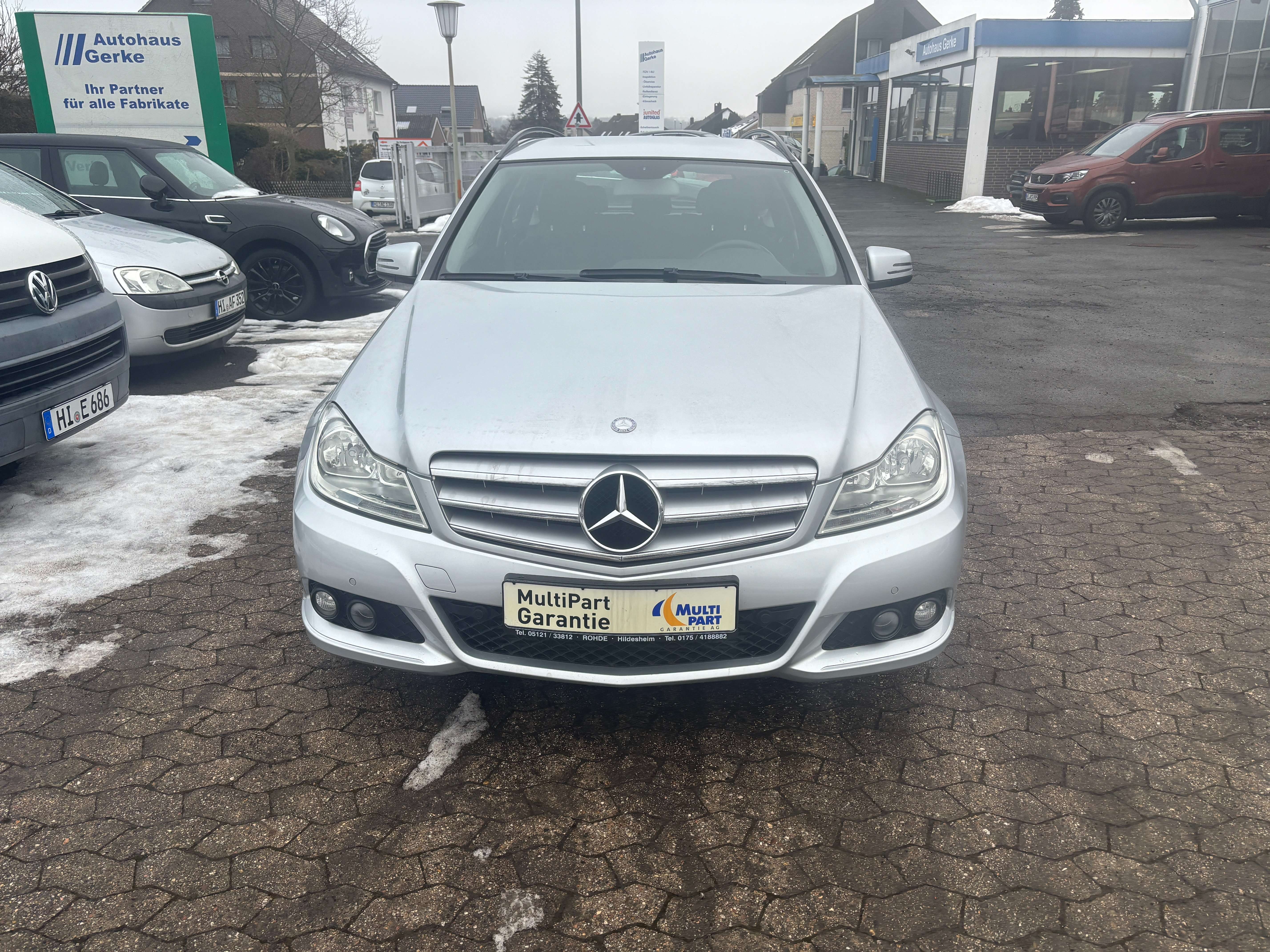 Second hand Mercedes Benz C-Class 200