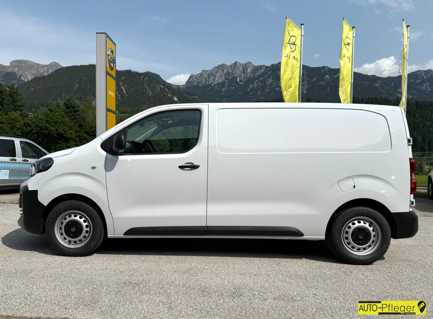 Opel Vivaro 1.5 BlueHDI M(L2) KW Weiß - 2