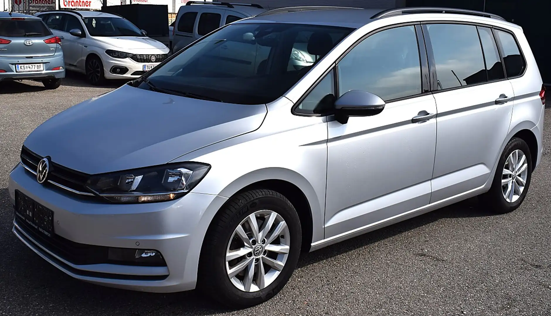 Volkswagen Touran TDI DSG Silber - 1