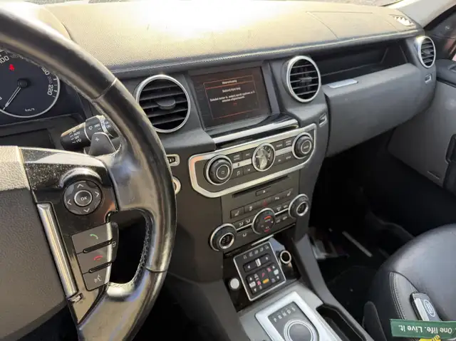 Land Rover Discovery view 7