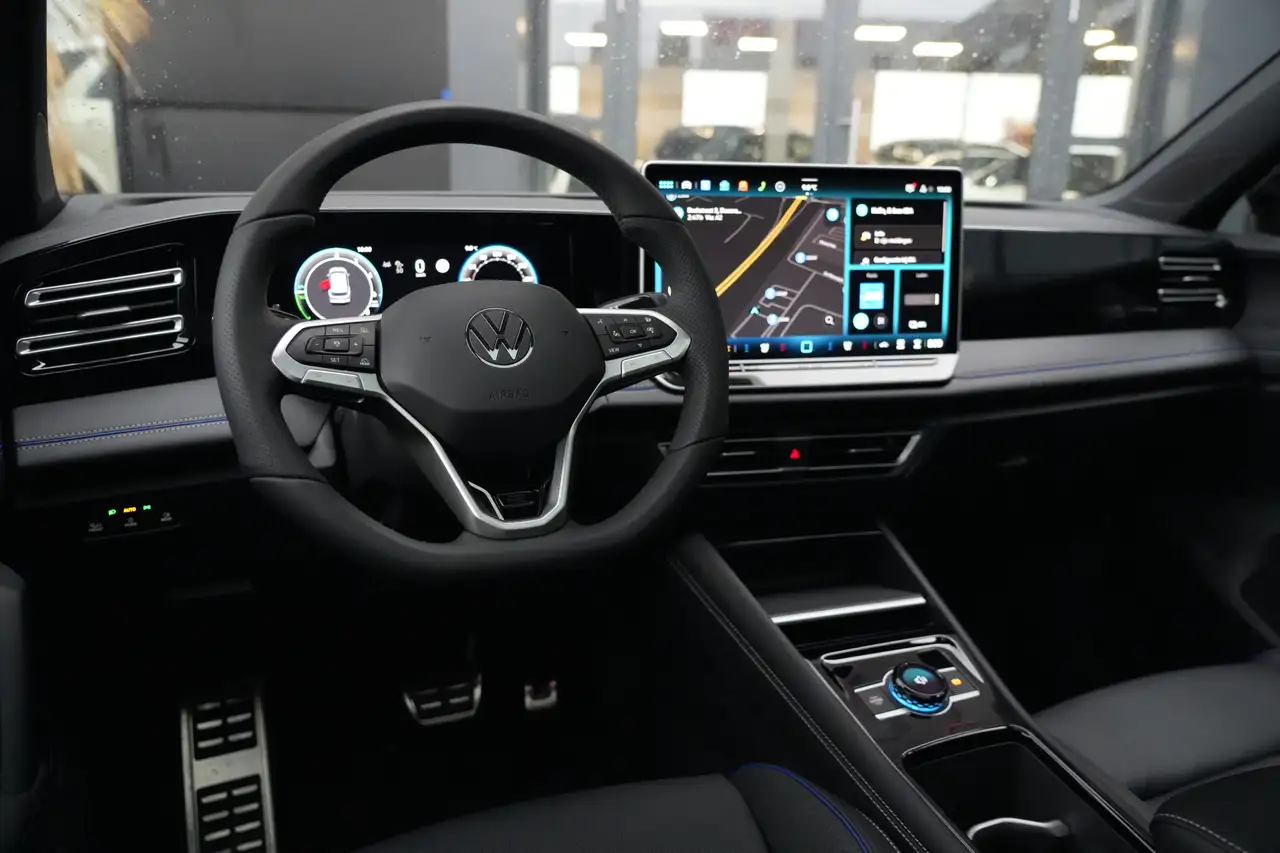 Volkswagen Tiguan 1.5 eHybrid R-Line 272PK Pano Trekhaak 360, миниатюра 12