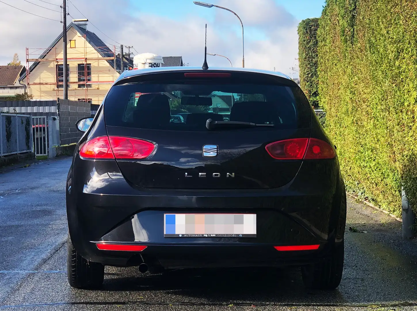 SEAT Leon Leon Chili 1,4 Chili Schwarz - 2