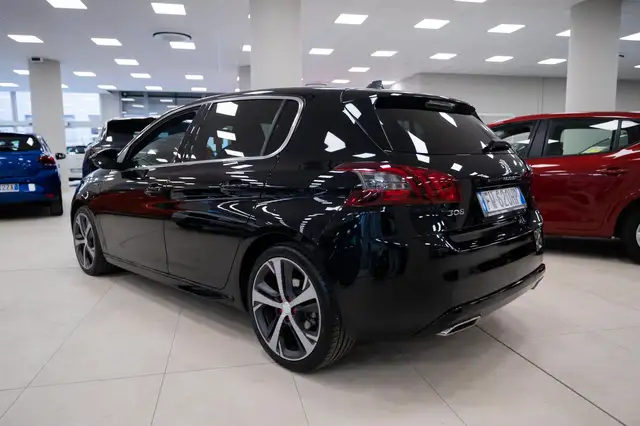 Peugeot 308 view 18