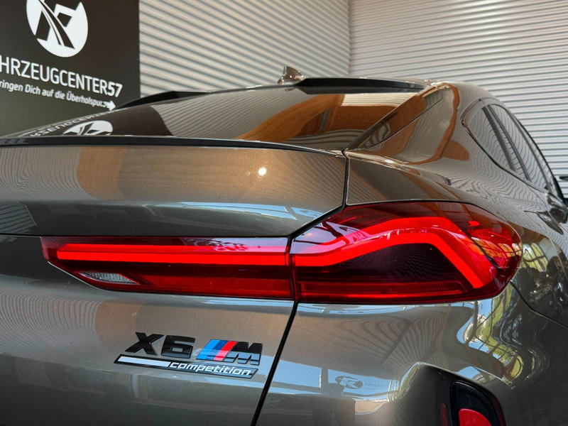 BMW X6 xDrive40i  X6M OPTIK/LASER/CARPLAY/360°/PANO — photo 9