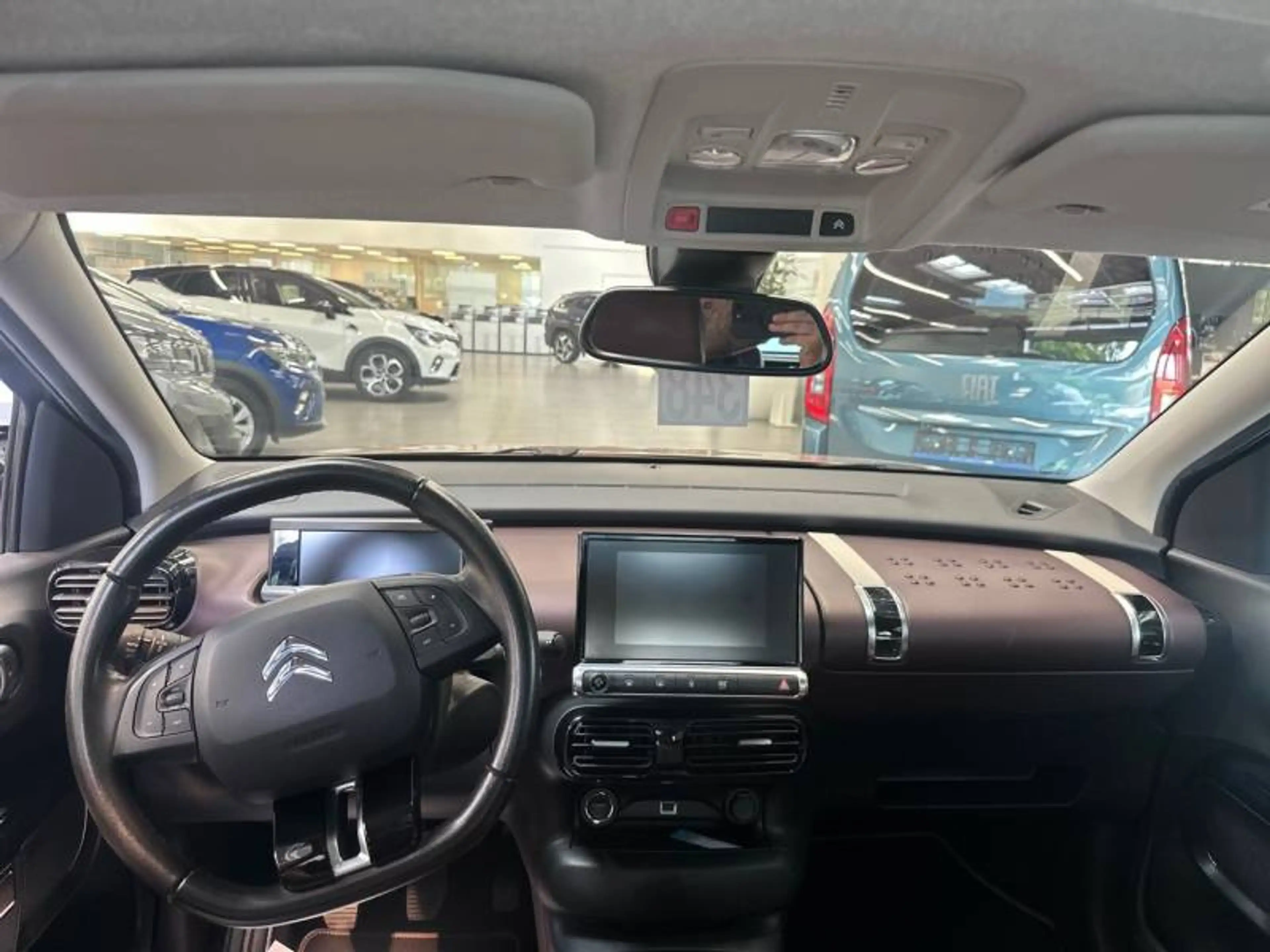 Citroen C4 Cactus 1 1.2 PureTech 110 S&S MAN6 Shine — photo 8
