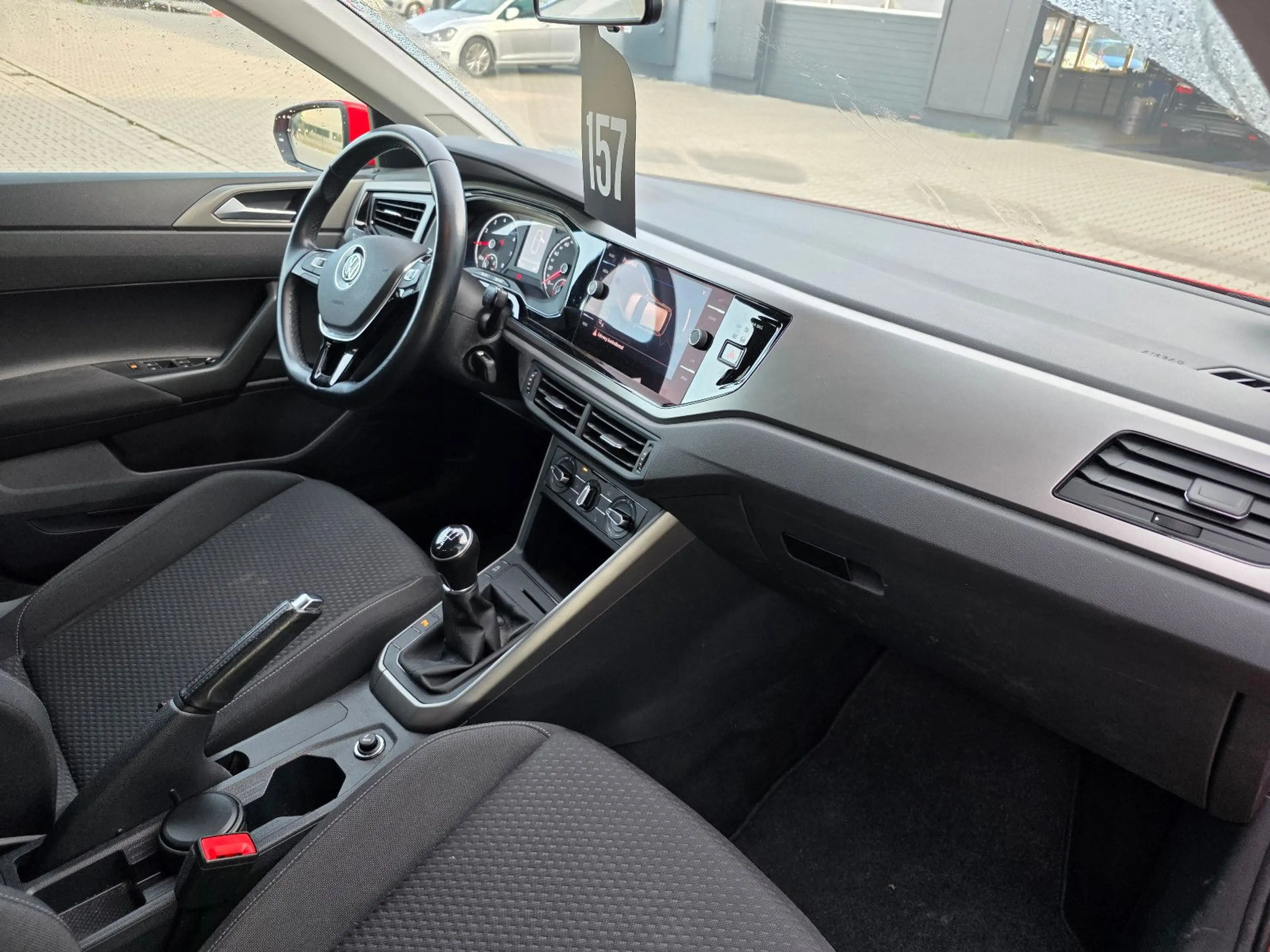 Volkswagen Polo VI Comfortline*Acc*AppCon.*PDC*Alu* — photo 4