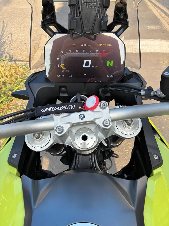 BMW F 900 GS