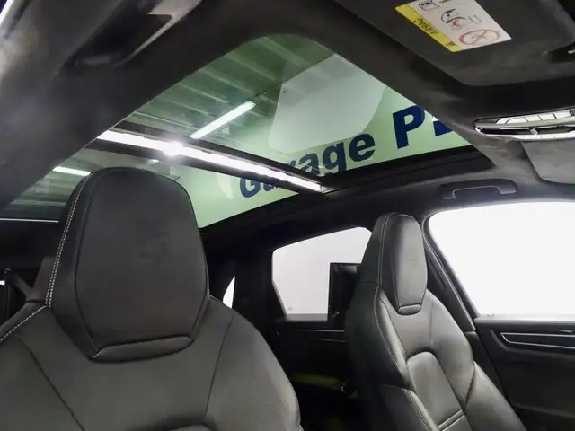 Porsche Cayenne view 6