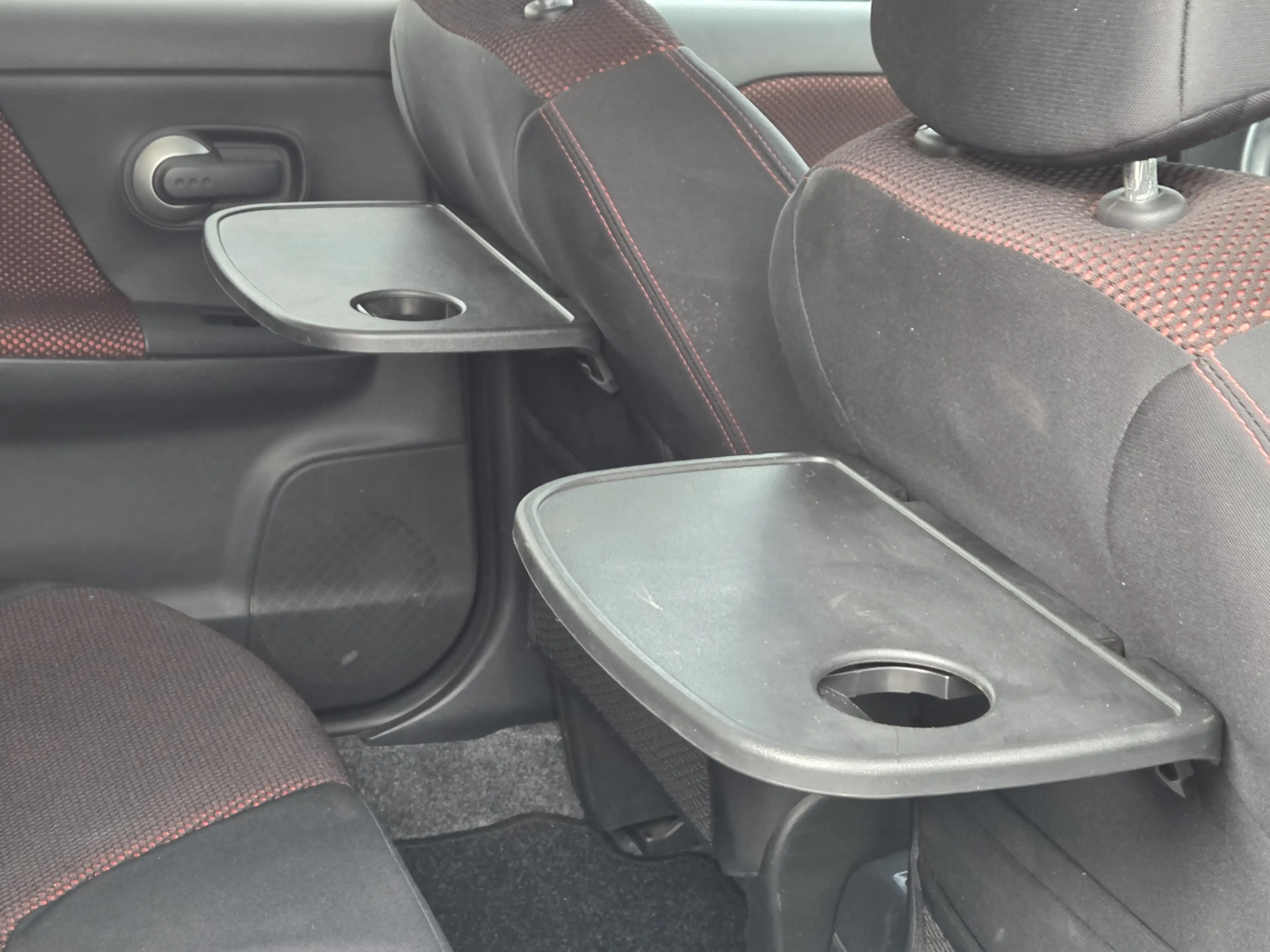 Nissan Note 1.6 Acenta uitvoering airco automaat hoge-instap ! — photo 24
