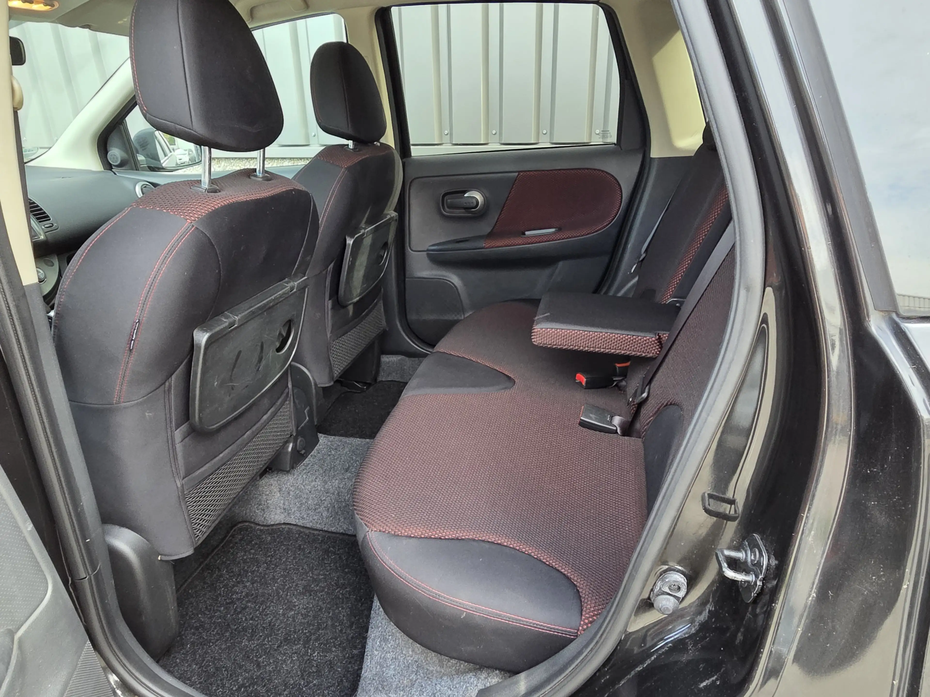 Nissan Note 1.6 Acenta uitvoering airco automaat hoge-instap ! — photo 11