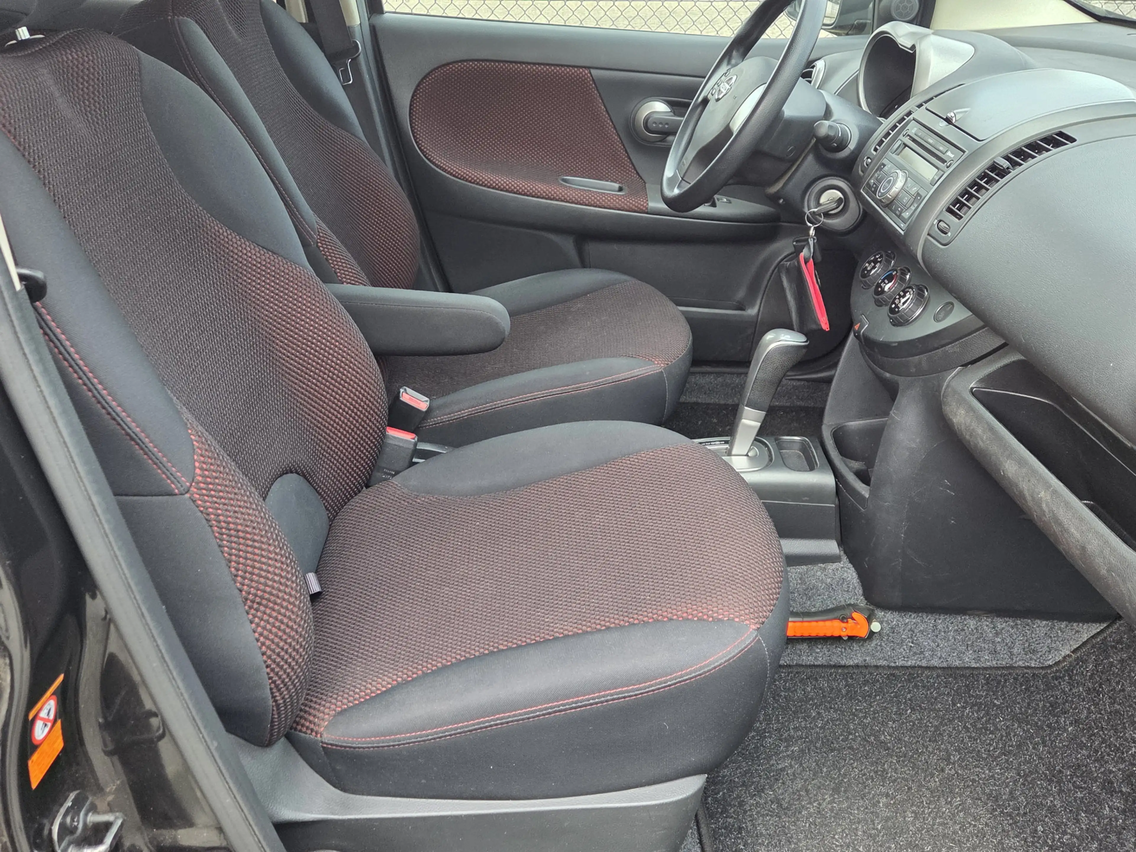 Nissan Note 1.6 Acenta uitvoering airco automaat hoge-instap ! — photo 20