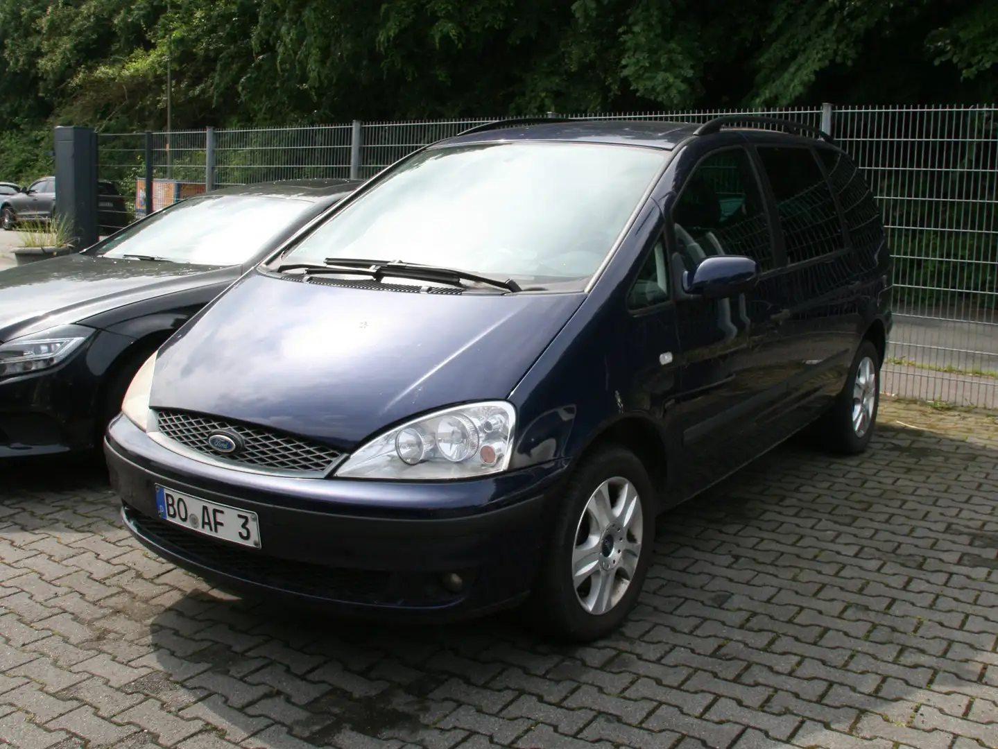 Ford Galaxy Trend Bleu - 1