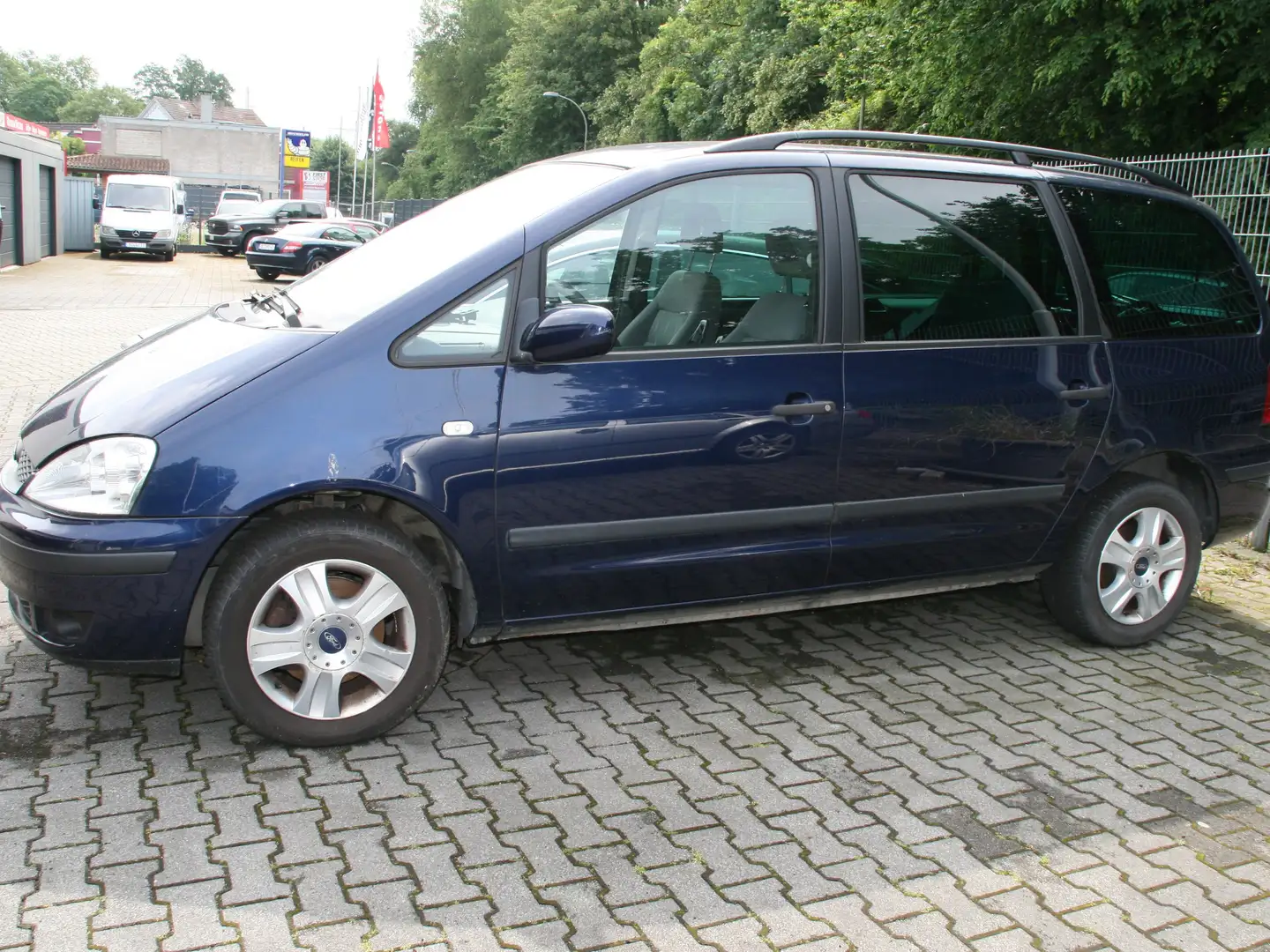 Ford Galaxy Trend Bleu - 2