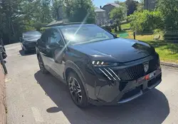 Peugeot 3008 gt hybrid 145 toit ouvrant focal visio pack 360 noir ou
