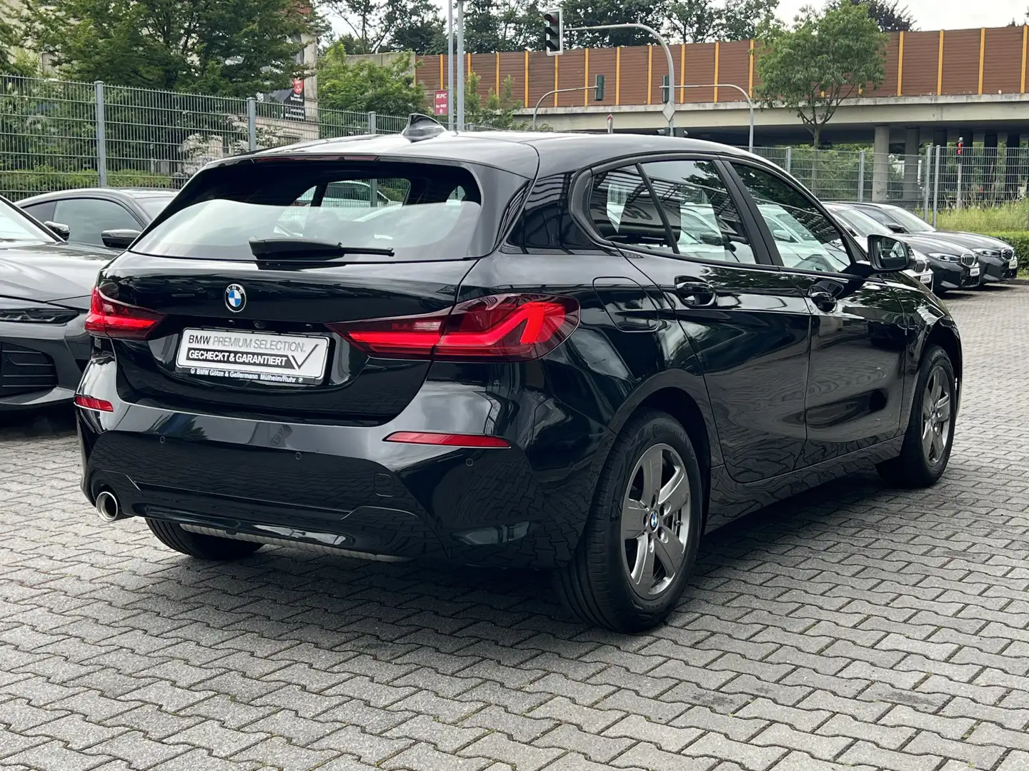 BMW 118 i Advantage //Adapt.LED Lenkradheizung Noir - 2