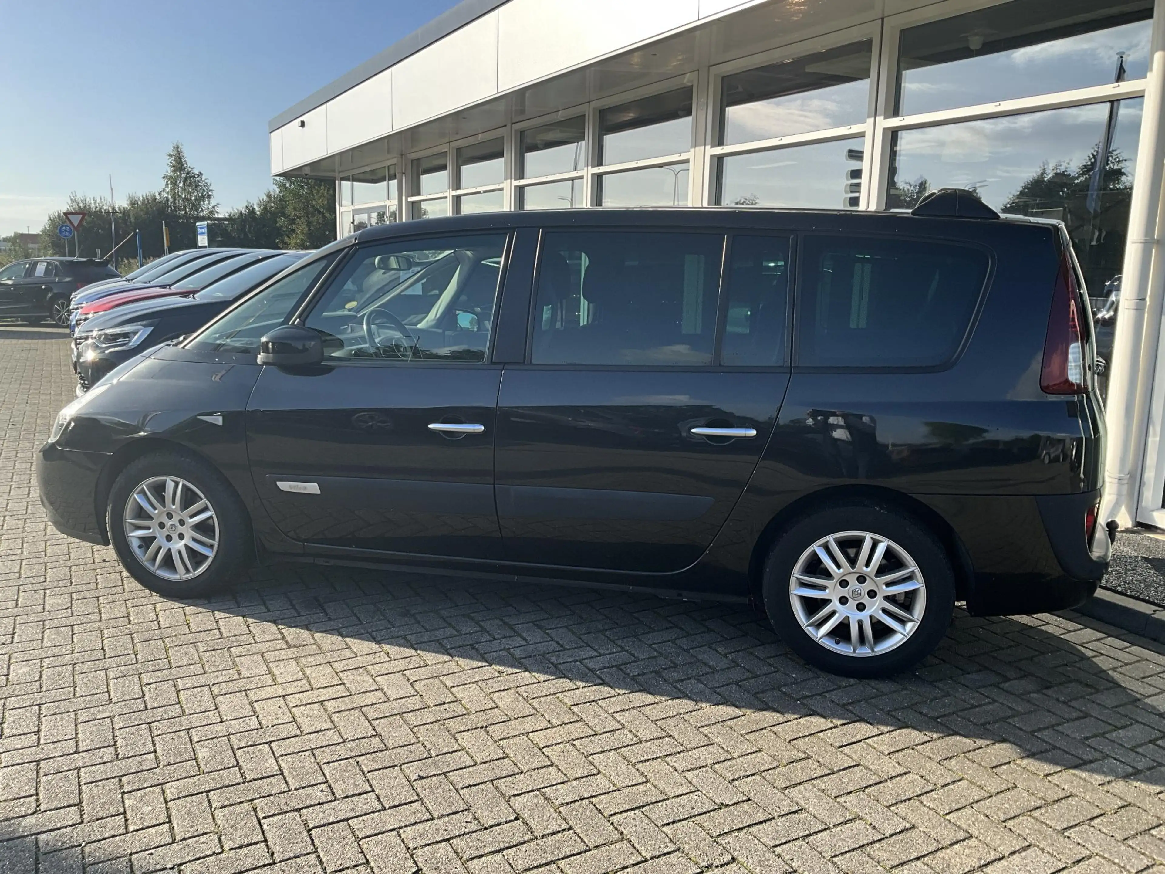 Renault Grand Espace 2.0 dCi Initiale 7p. EXPORT PRICE!! — photo 6
