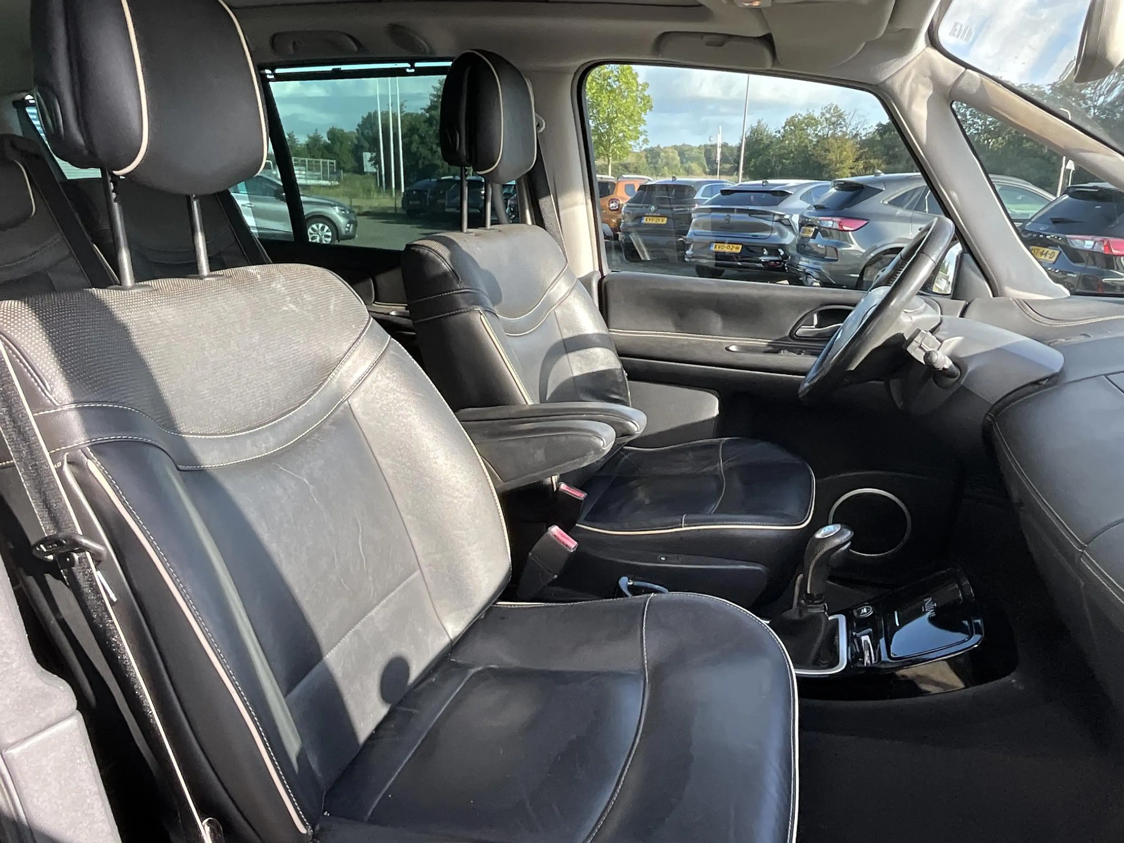 Renault Grand Espace 2.0 dCi Initiale 7p. EXPORT PRICE!! — photo 26
