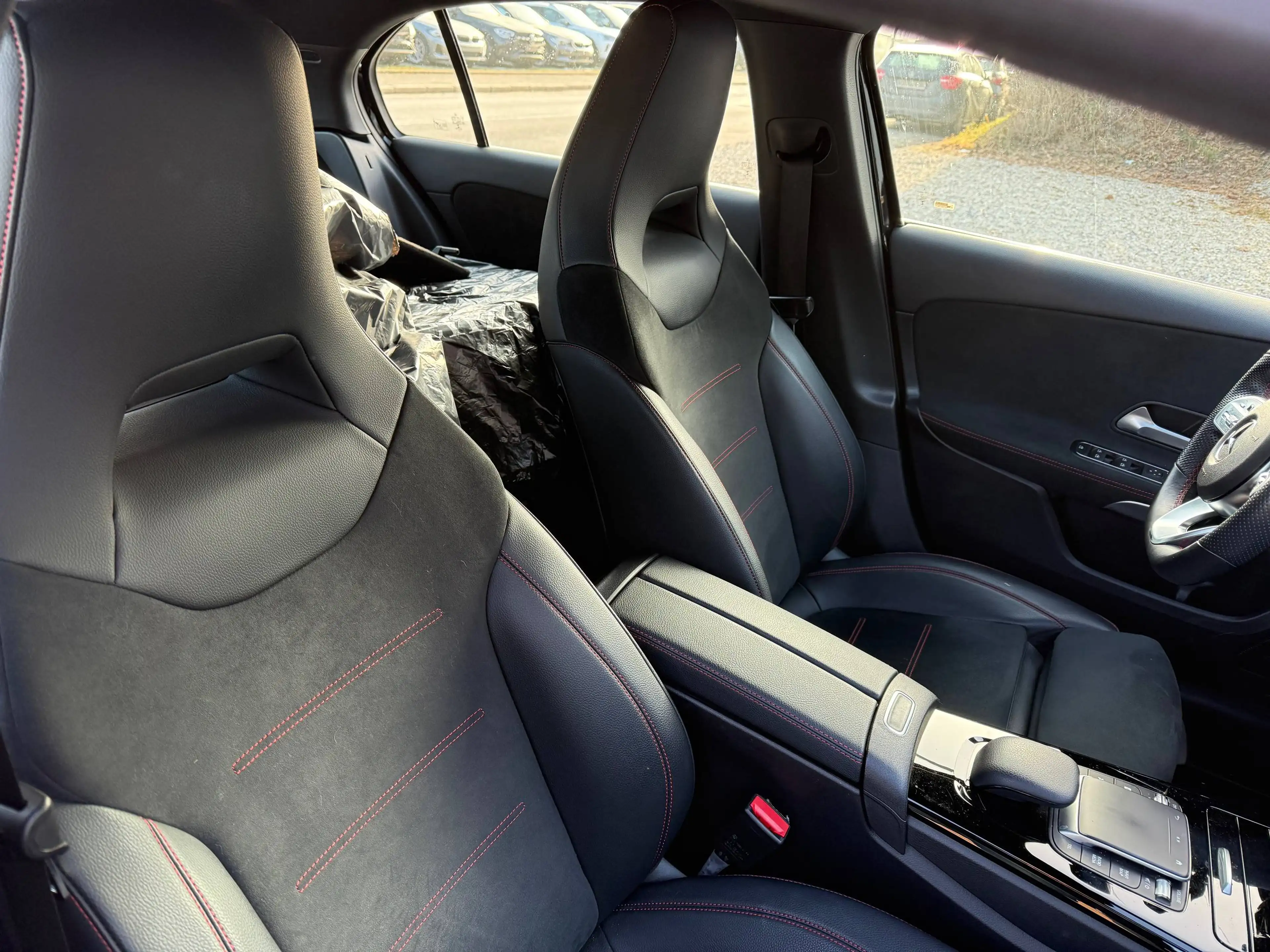 Mercedes-Benz A 220 d DCT AMG ParkAssist Navi — photo 9