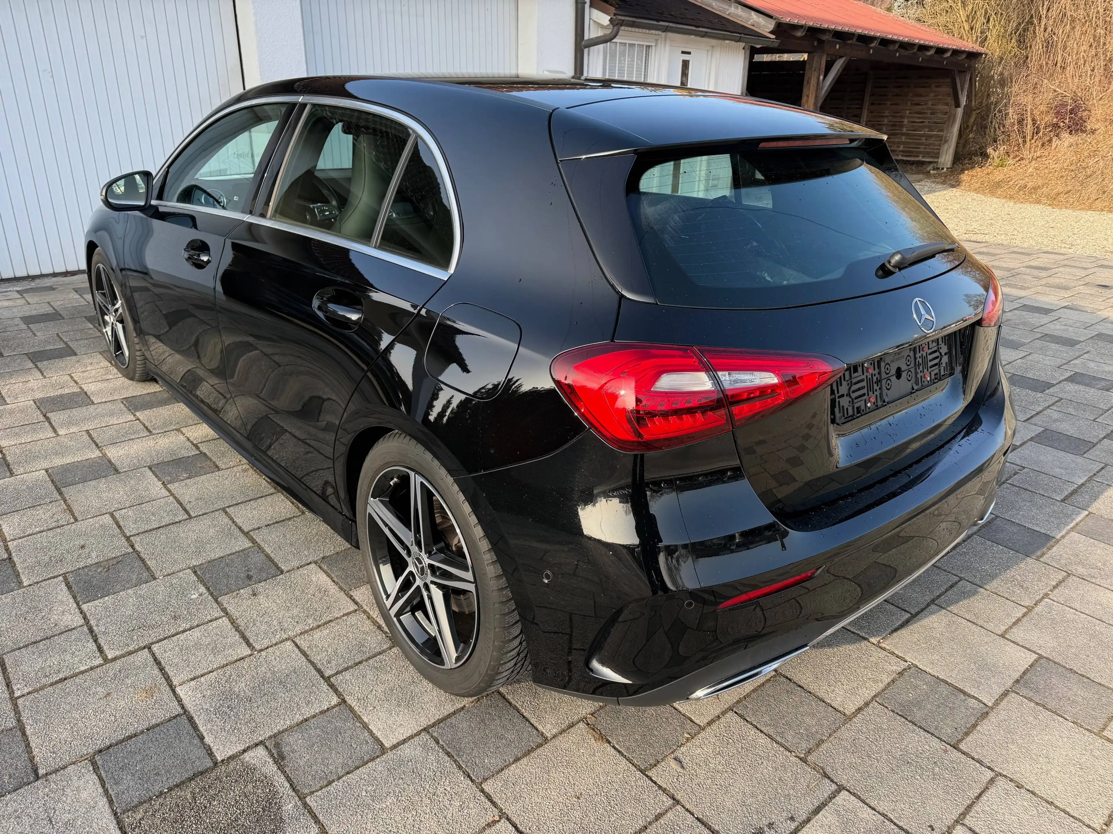 Mercedes-Benz A 220 d DCT AMG ParkAssist Navi — photo 3