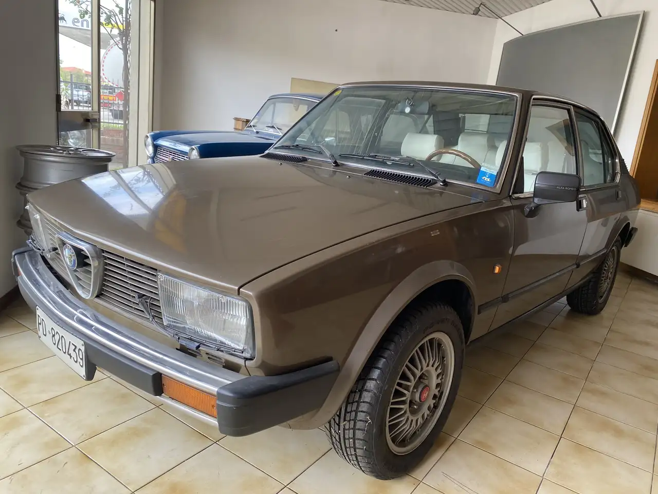 Alfa Romeo Alfetta 2.0 L, foto 3