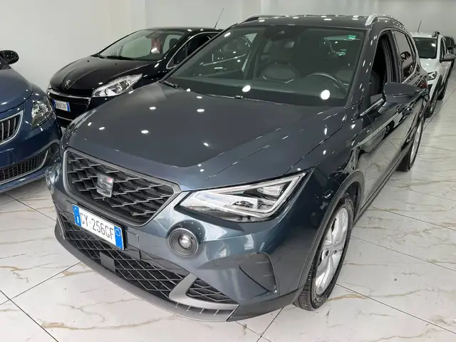 2025 SEAT Arona in Grey for sale