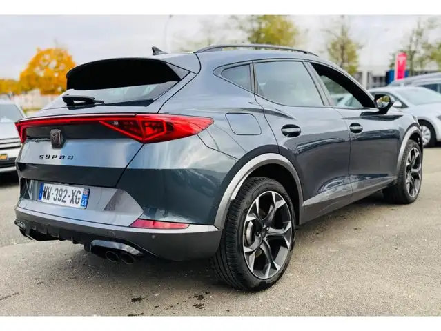 Cupra Formentor view 4