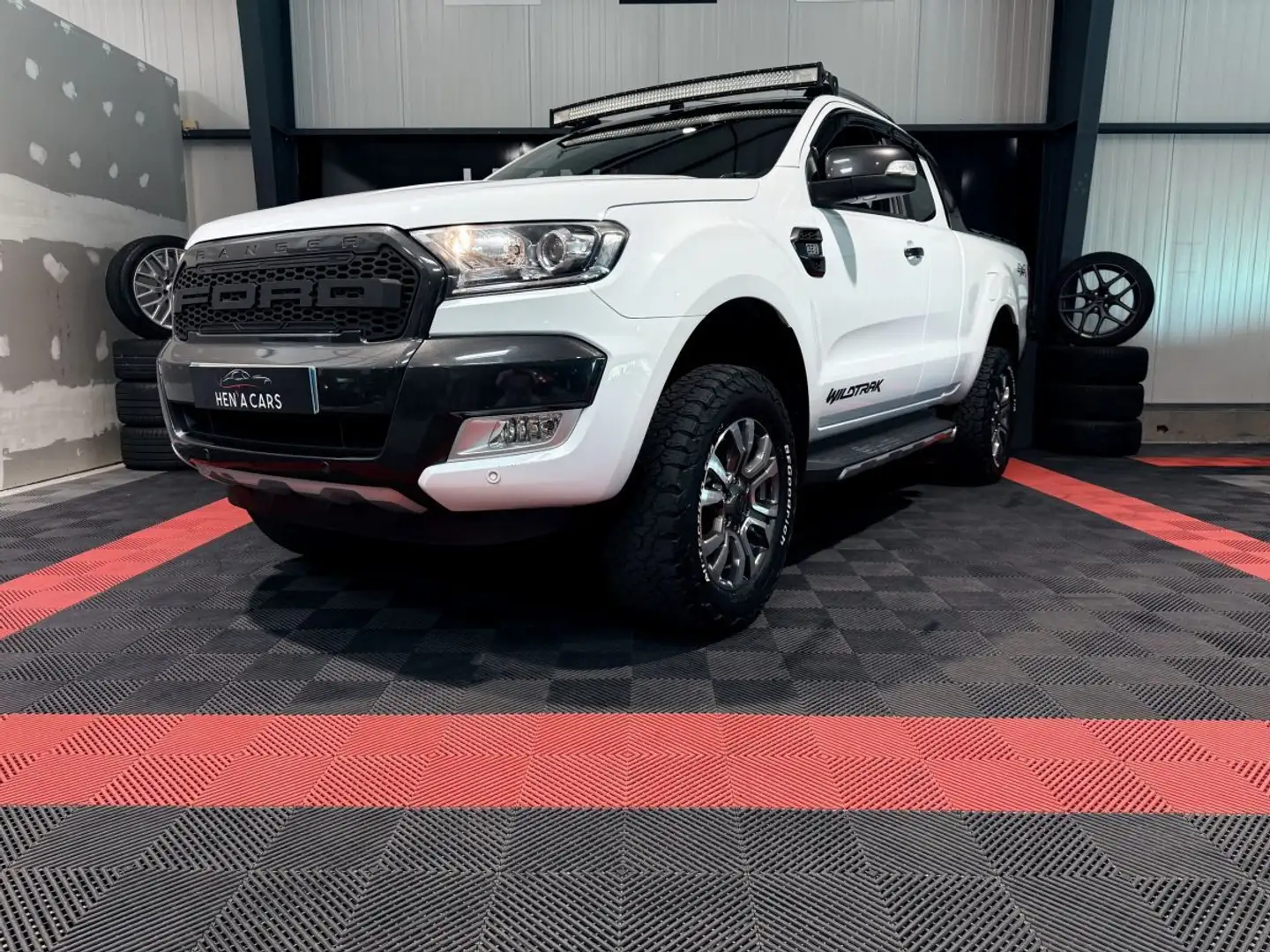 Ford Ranger (6) wildtrak 3.2 Tdci 200 Blanco - 1