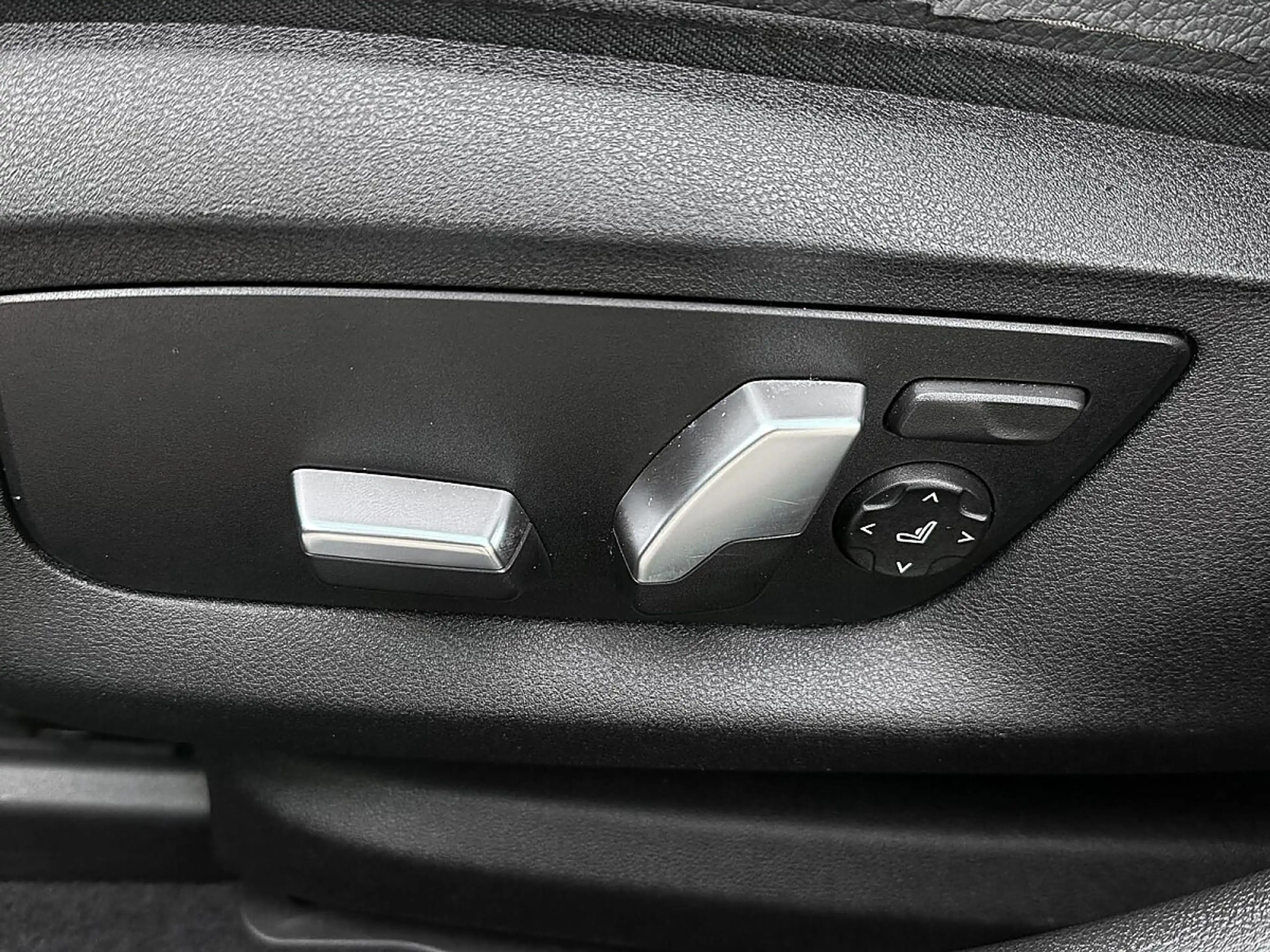 BMW 530 d xDrive Aut.||HEAD-UP-DISPLAY|TOP AUSSTATTUNG| — photo 14