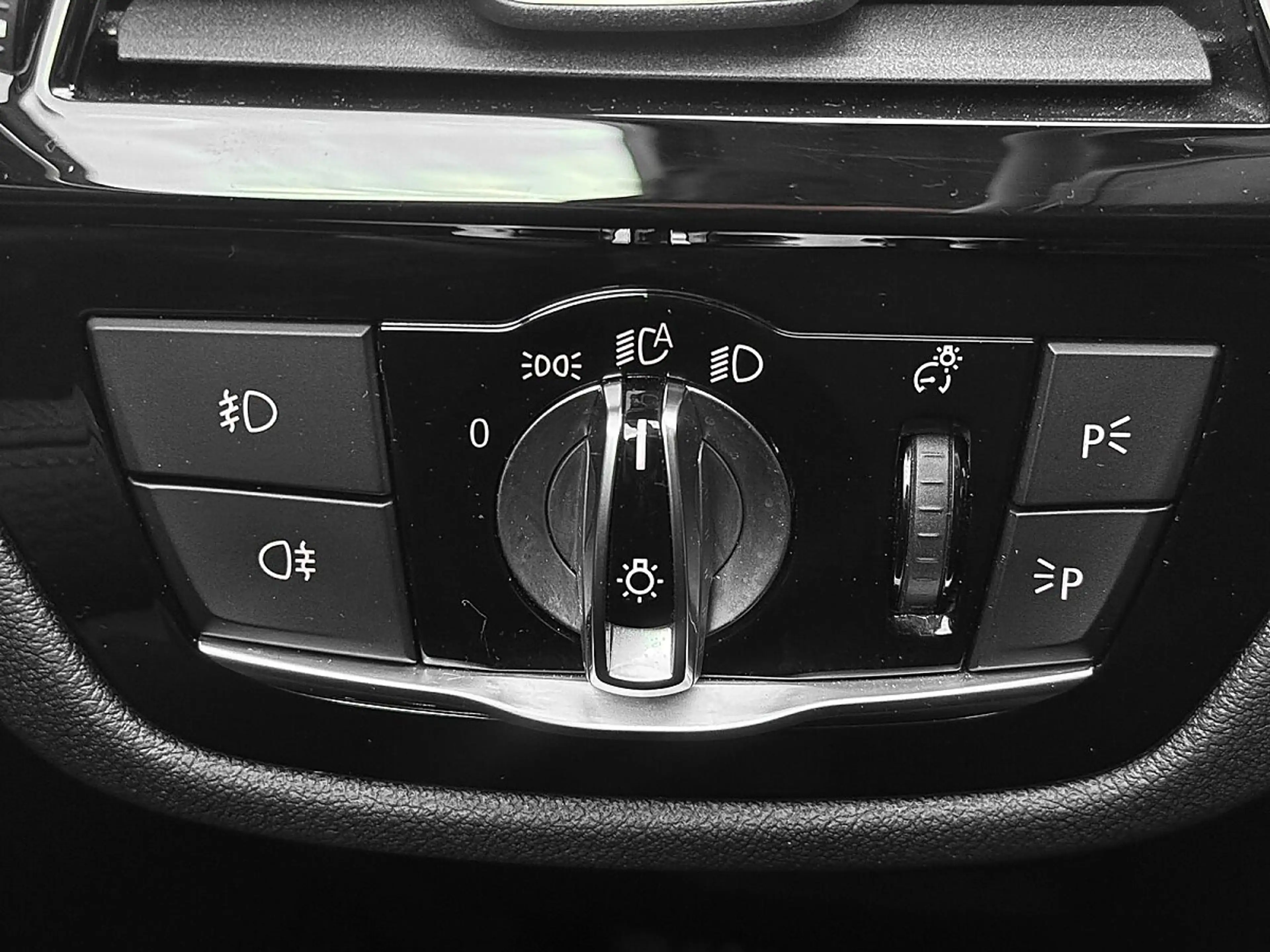 BMW 530 d xDrive Aut.||HEAD-UP-DISPLAY|TOP AUSSTATTUNG| — photo 16