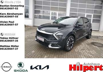 Spirit Plug-in Hybrid 4WD NAVI+Anhänger