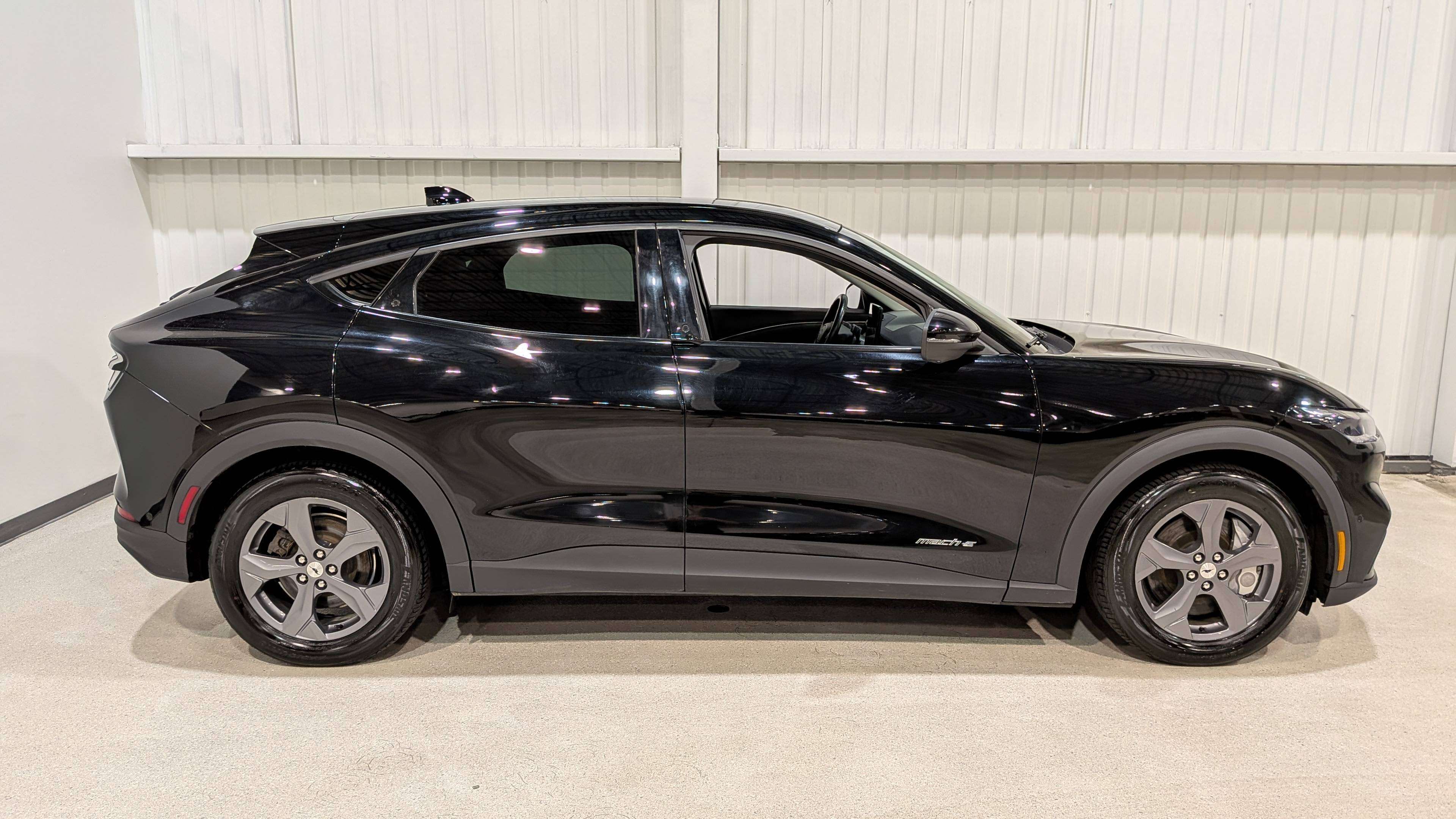 Ford Mustang Mach-E 2022