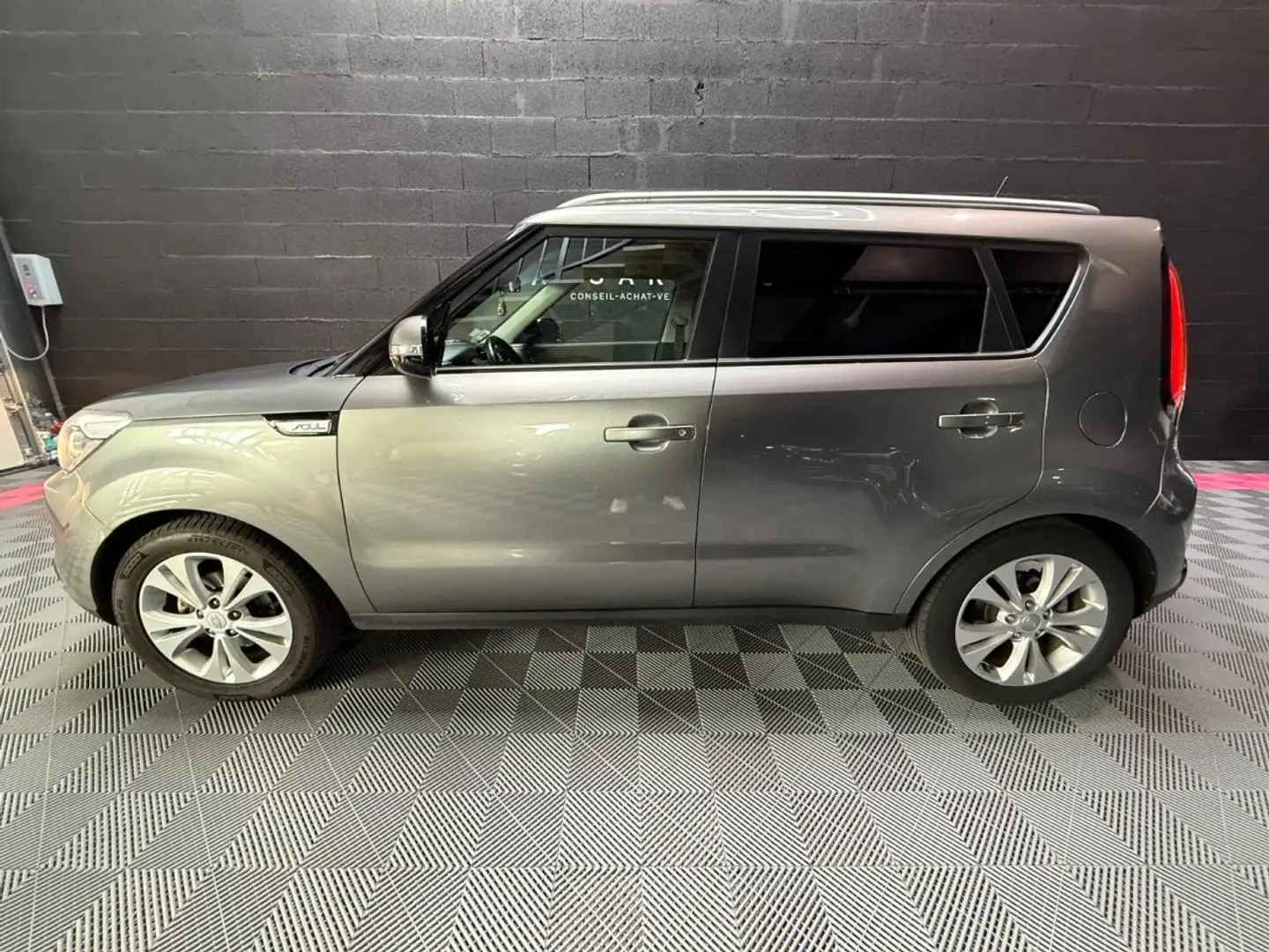 Kia Soul 1.6 CRDi 136 ch L DCT7 Gris - 2