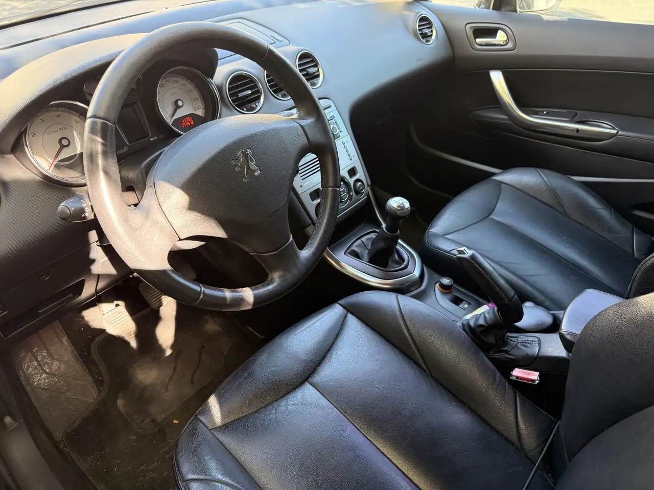 Peugeot 308 308 — photo 3