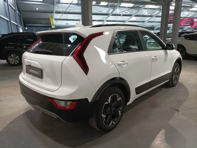 Kia E-Niro view 5