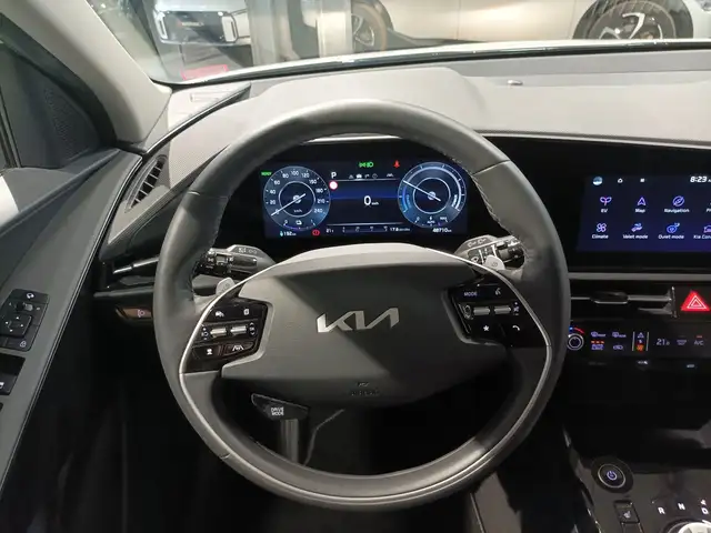 Kia E-Niro view 10