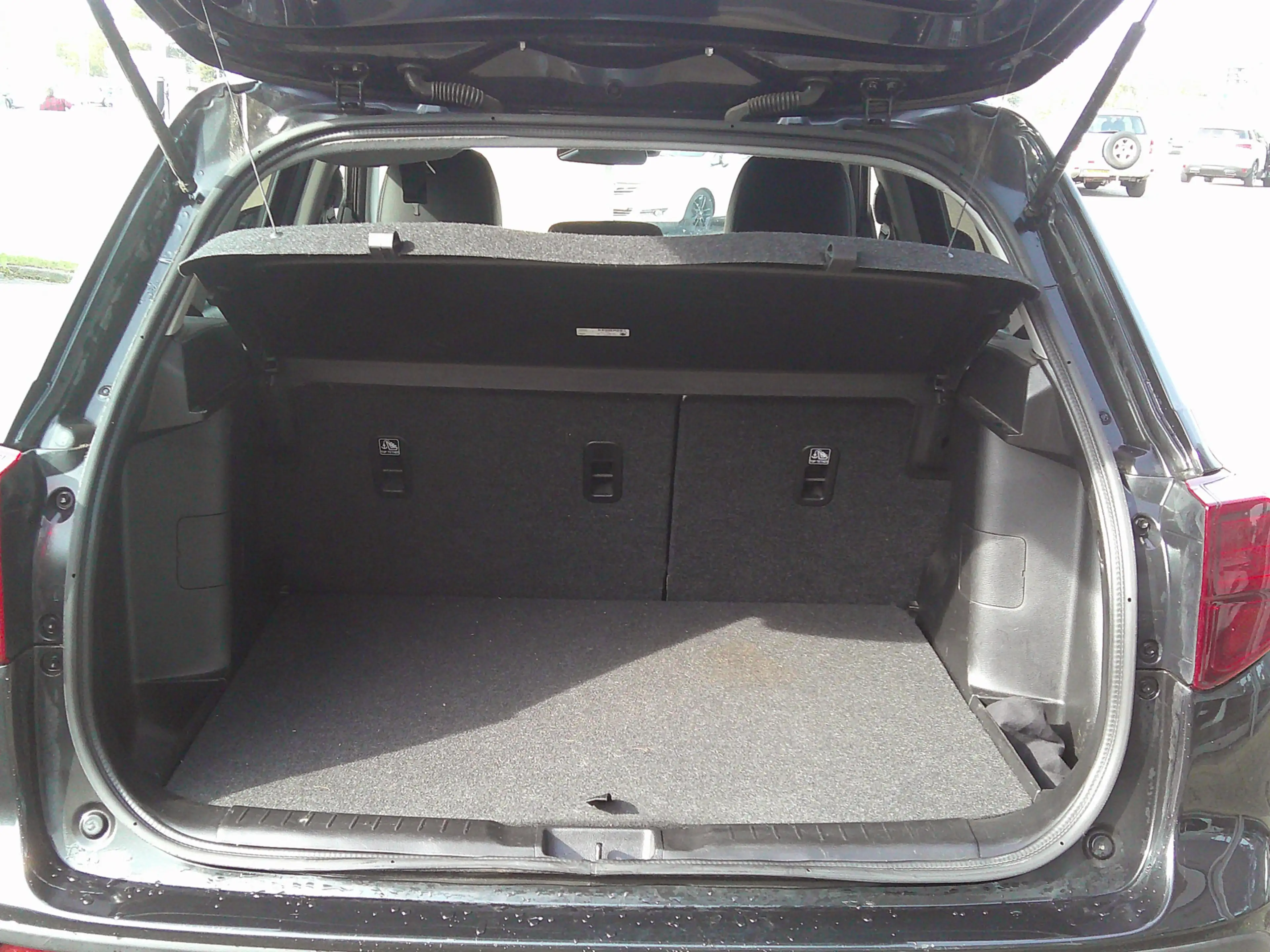 Suzuki Vitara 1.4 Boosterjet Style Smart Hybrid Staat in Hardenb — photo 10
