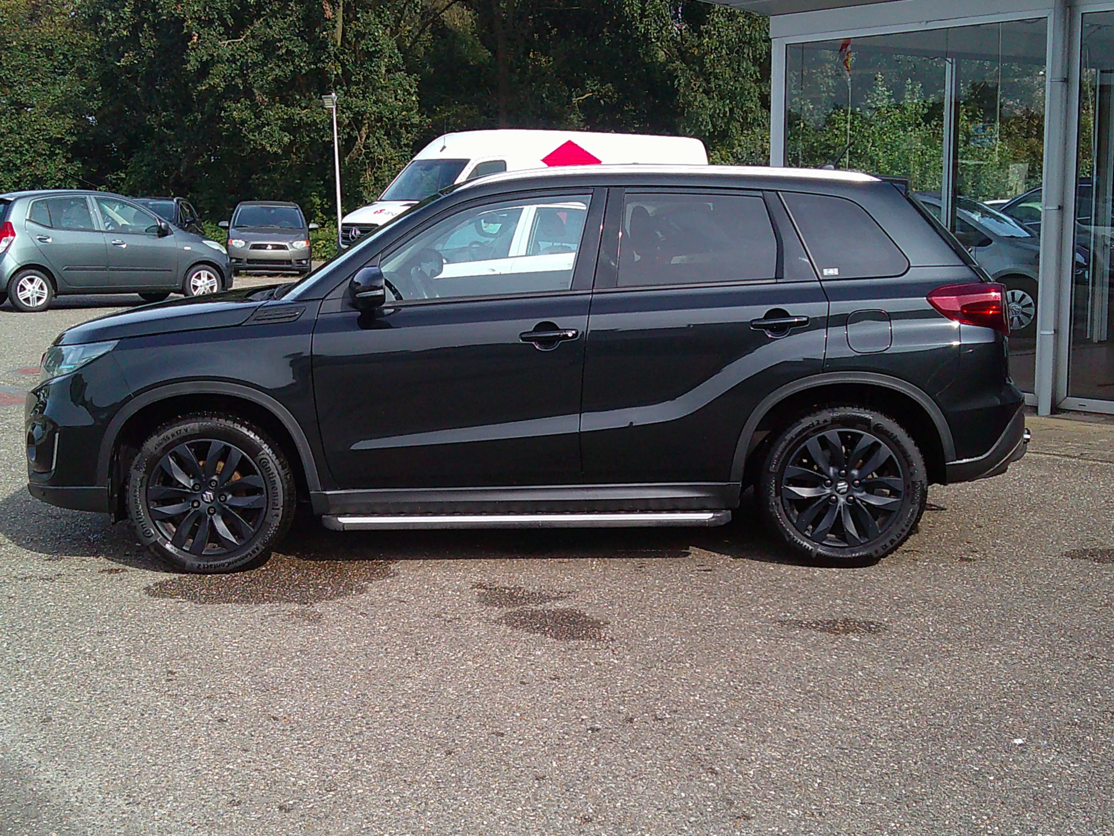 Suzuki Vitara 1.4 Boosterjet Style Smart Hybrid Staat in Hardenb — photo 2