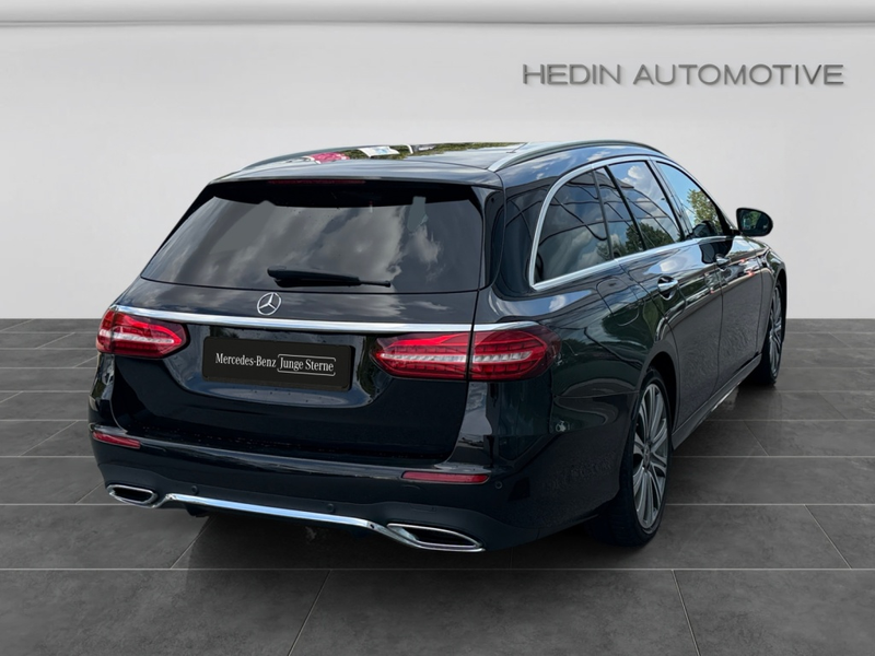 Mercedes-Benz E 400 d T 4M AMG|BURM|AHK|PANO|MBUX|DISTR|360° — photo 6